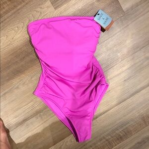 Shade & Shore Bright Pink Strapless One-Piece Swimsuit XS